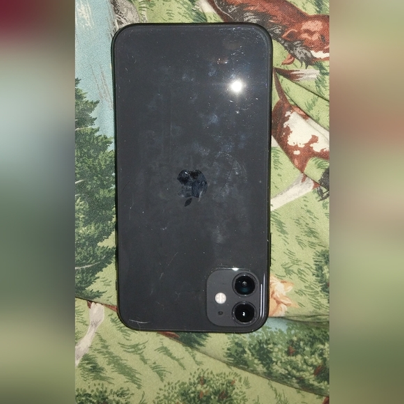 Iphone 11 locked